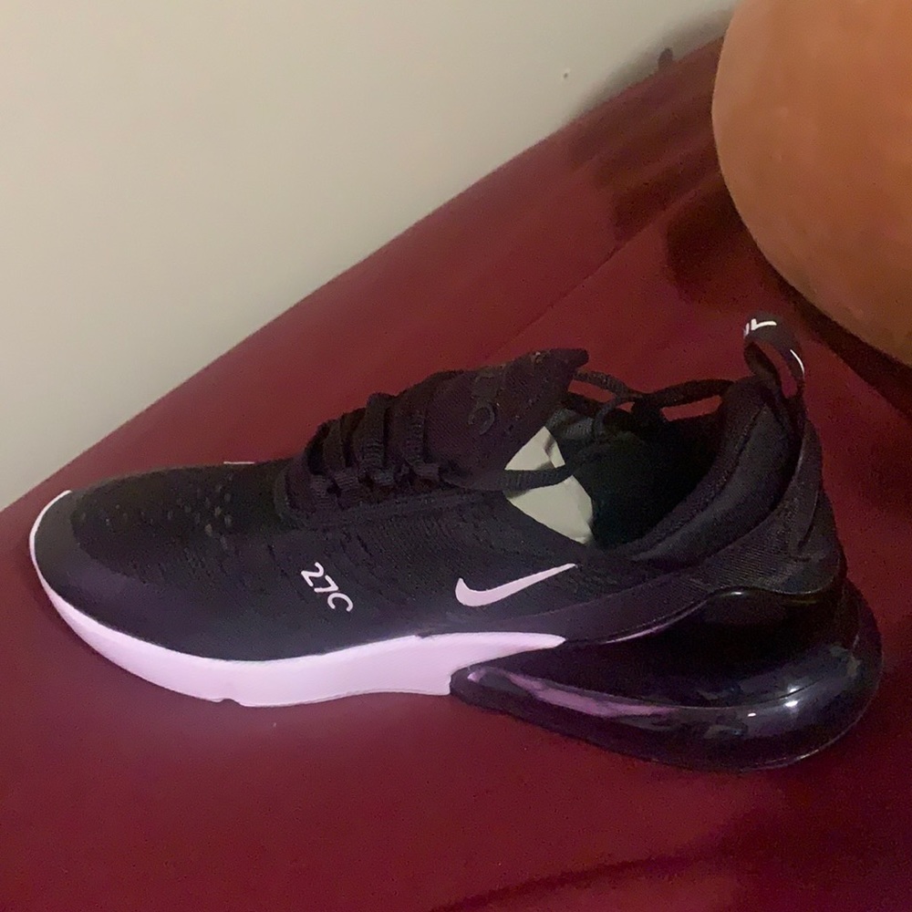 Nike Air Max 270